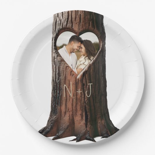 彫刻ハートツリーログ カントリー ミニマル ウェディング ペーパープレート (正面)