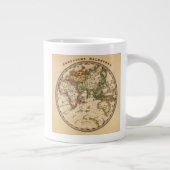 彫刻東半球の地図 ジャンボコーヒーマグカップ (右)