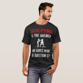 彫塑する彫刻家彫刻 Tシャツ (正面フル)