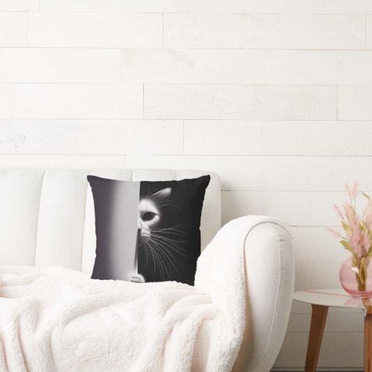 影に隠れている猫 クッション (ソファ)