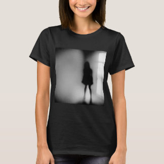 影の彼方 Tシャツ
