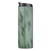 影素朴/光が塗り潰された緑の木壁 タンブラー (回転右)