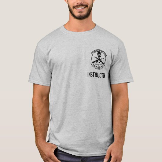 役人147th TFのゾンビE&Eのワイシャツ Tシャツ (正面)