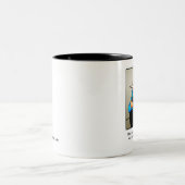 彼おもしろいにとって結婚のユーモアは重要だ ツートーンマグカップ (中央)