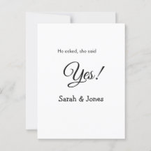 彼からプロポーズされて、彼女はイエスと答えた。シンプルでミニマルなエンゲージメント