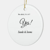 彼からプロポーズ 彼女もイエス シンプル ミニマル セラミックオーナメント (左)