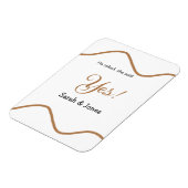 彼からプロポーズ 彼女もイエス シンプル ミニマル マグネット (左側)