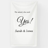 彼がプロポーズしたら彼女はイエスとシンプルに答えた ミニマル 横断幕 (縦)