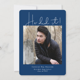 彼が卒業写真モダンを撮った 案内状