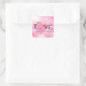 彼が私たちを最初に愛してくれたので、私たちは愛する スクエアシール (バッグ)