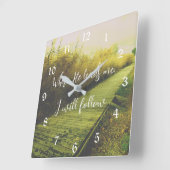 彼が私を導く所で、私は賛美後を追す スクエア壁時計 (傾斜)