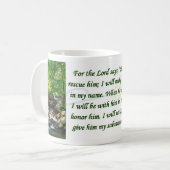 彼が私を青緑のマグ愛するので賛美歌91 コーヒーマグカップ (正面左)