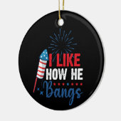 彼が7月4日の夫婦を殴る方法が好き セラミックオーナメント (左)