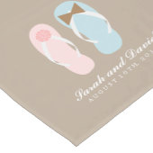 彼と彼女のビーチサンダルパーソナライズされた結婚ズ ショートテーブルランナー (コーナー)