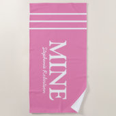 彼と彼女のピンクの「私パーソナライズされた」 ビーチタオル (正面)