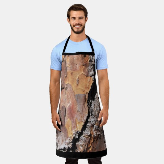 彼のために松の樹皮エプロン エプロン (着用した状態)