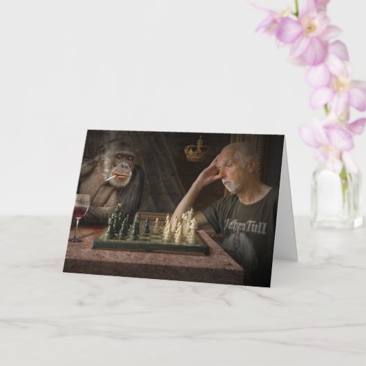 彼のためのサルの誕生日カードを使った面白いチェスゲーム カード (蘭)