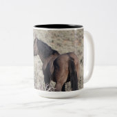 彼のバンドを見下ろす南スティーンズの勲 ツートーンマグカップ (正面右)