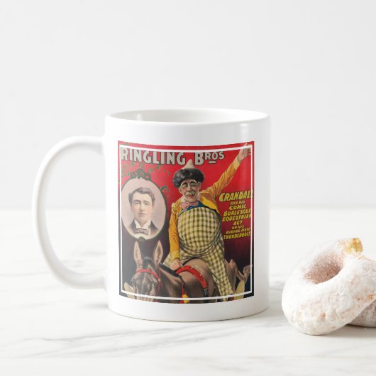 彼のラバでピエロを演奏するクランダル コーヒーマグカップ (ドーナツ)