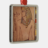 彼の唇に上がるankhとのAmenhotep II メタルオーナメント (右)