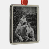 彼の娘の2のチャールズ・ディケンズ メタルオーナメント (右)