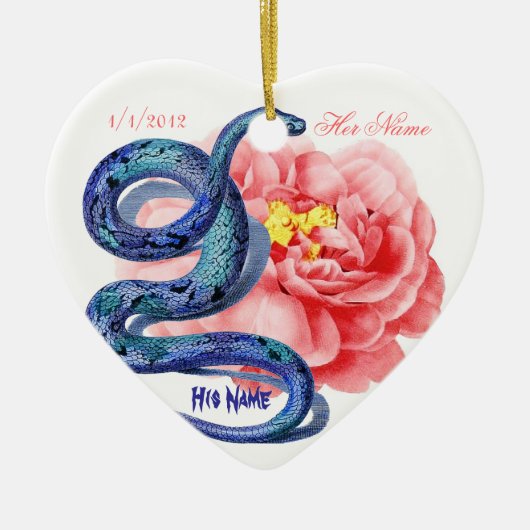 彼の彼女のヘビのバラ結婚披露宴のギフトを個人化します セラミックオーナメント (正面)