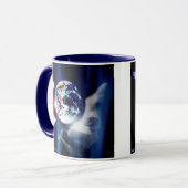 彼の手のコーヒー・マグの全世界 マグカップ (正面左)