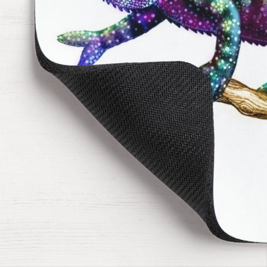 彼の本来の性格を示しているヒョウのカメレオン マウスパッド (コーナー)