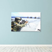 彼の武器を調整している米国海軍 キャンバスプリント (インサイチュ (ウッドフロア))