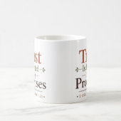 彼の約束に信頼は植えられている 聖書の名言 コーヒーマグカップ (中央)