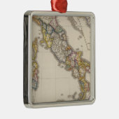 彼の聖職の部分へのイタリア メタルオーナメント (右)