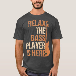 彼の選手は男性の女性にマッチしたギターを持っているおもしろい Tシャツ