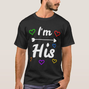 彼のHesはゲイプライドLGBTのカップルだ Tシャツ
