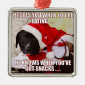 彼はあなたは食べるとき会います。 黒い実験室のクリスマス メタルオーナメント (正面)