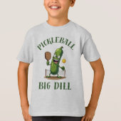 彼はちょっとした大物 - 面白いピックルボールTシャツ Tシャツ (正面)