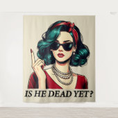 彼はまだことわざの暗おもしろいいユーモアのヴィンテージ タペストリー (正面)