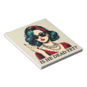 彼はまだことわざの暗おもしろいいユーモアのヴィンテージ ノートパッド (アングル)