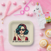 彼はまだことわざの暗おもしろいいユーモアのヴィンテージ ペーパープレート (パーティー)