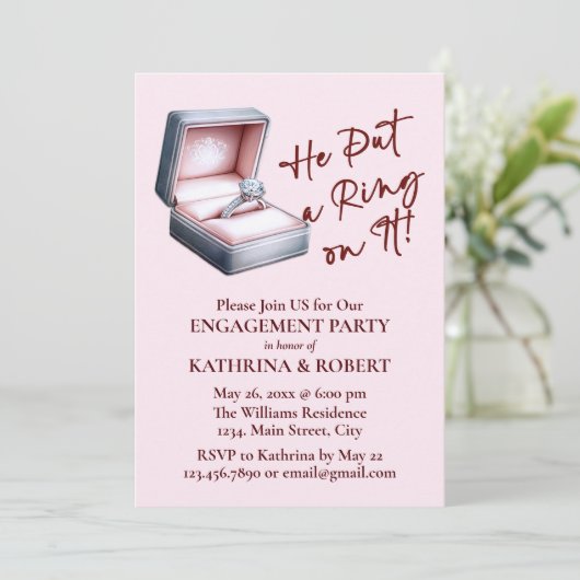 彼はリングや輪を!ピンク婚約パーティ 招待状 (スタンド正面)