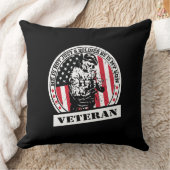 彼は単なる兵士ではない、彼は私の息子である – 退役軍人 クッション (ブランケット)