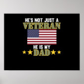彼は単なる退役軍人ではない彼はパパ幸せ退役軍人 ポスター (正面)