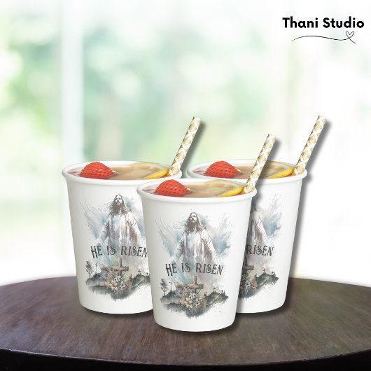 彼は宗教上の復活祭のキリスト教十字架を復活させた 紙コップ