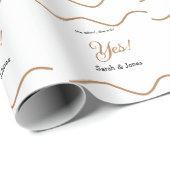 彼は尋ね、彼女はイエスと答えた。シンプルでミニマルなエンゲージメント ラッピングペーパー (ロールコーナー)