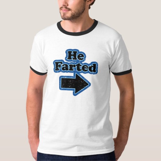 彼は屁をしました Tシャツ (正面)