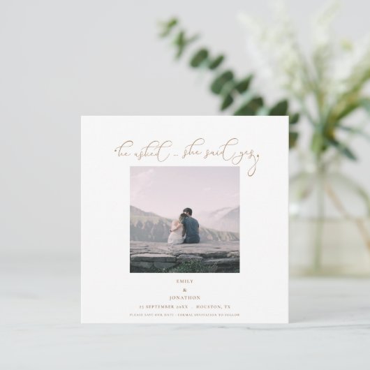 彼は彼女頼がyesの写真のスクリプト金ゴールドと言った セーブザデート (スタンド正面)