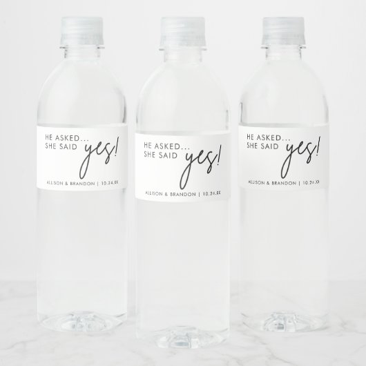 彼は彼女頼はYesの婚約パーティの好意と言った ペットボトルラベル (ボトル)