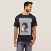 彼は悪名高いだけでなく有名でもある Tシャツ (正面フル)