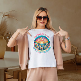 彼は毎朝目新しい人だ Tシャツ