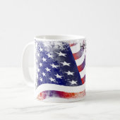 彼は私の英雄です! マグ (正面左)