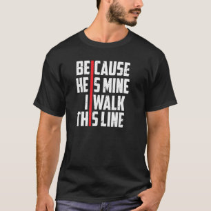 彼は私の薄い赤い線なので消防士の妻 Tシャツ